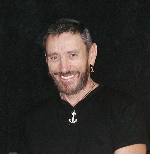 Tom Lewis